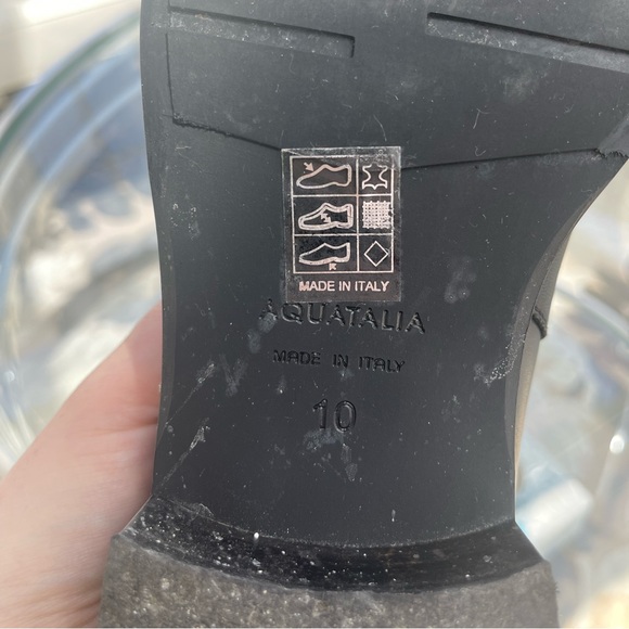 Aquatalia Black Leather Chelsea Boot, EUC - Picture 6 of 8